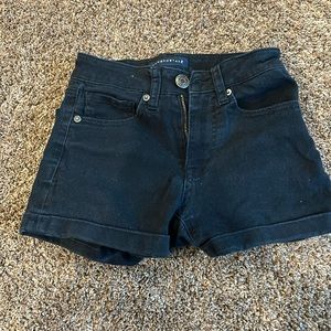 Juniors size 000 Black Jean Shorts